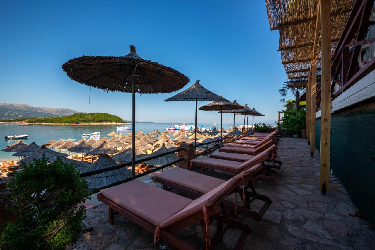 Hotel New Crystal Ksamil Eksteriør bilde