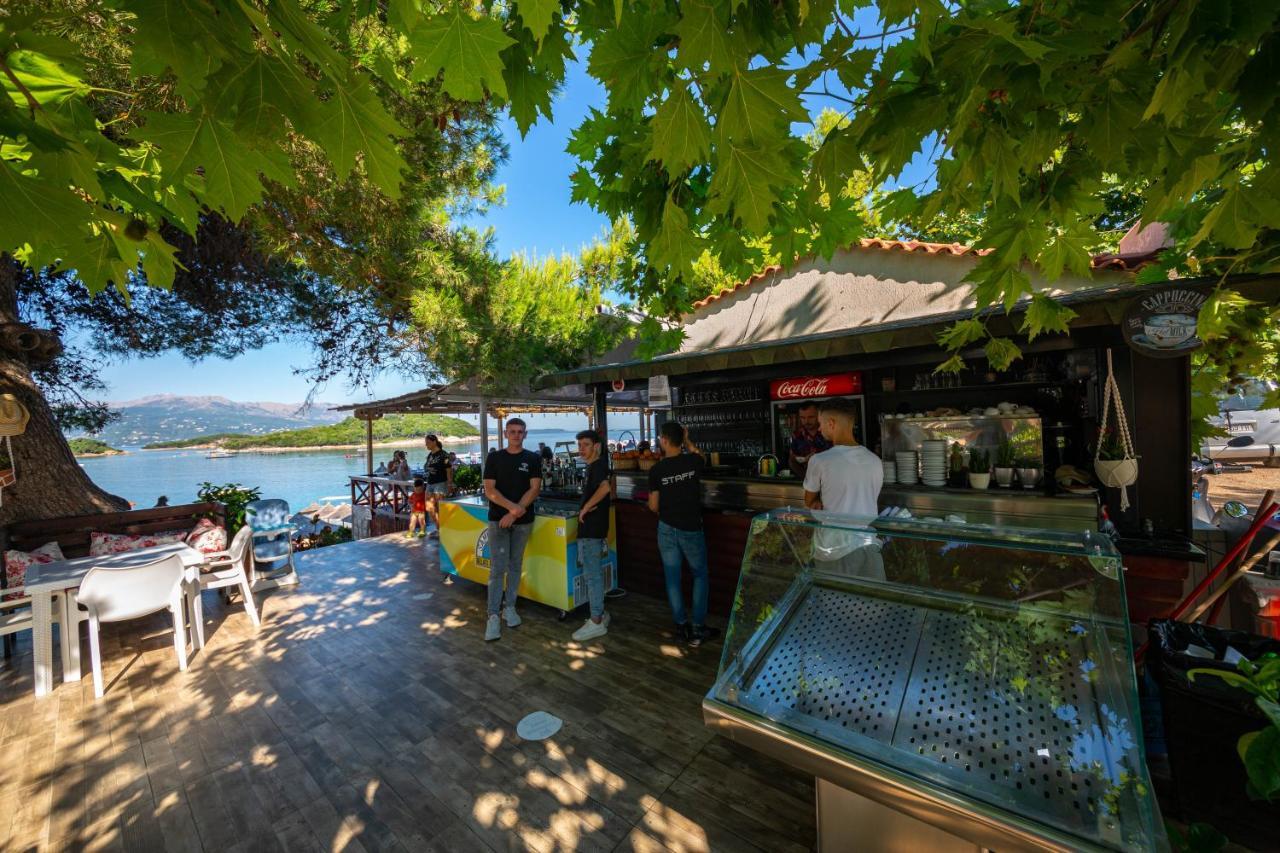 Hotel New Crystal Ksamil Eksteriør bilde